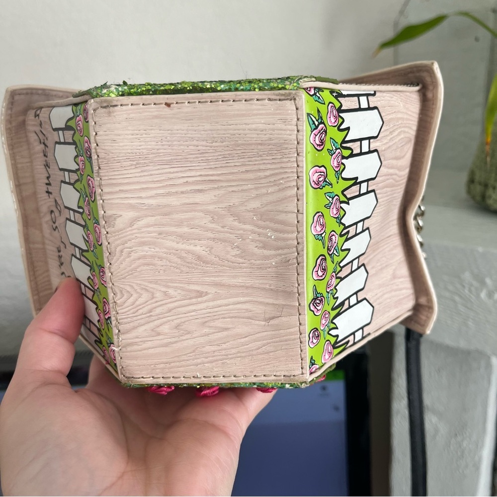 Betsey Johnson / Home Tweet Home Birdhouse Crossbody - Picture 11 of 13